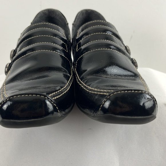Un Tour en Ville Black Patent Leather Slip-On Flats - Picture 9 of 10
